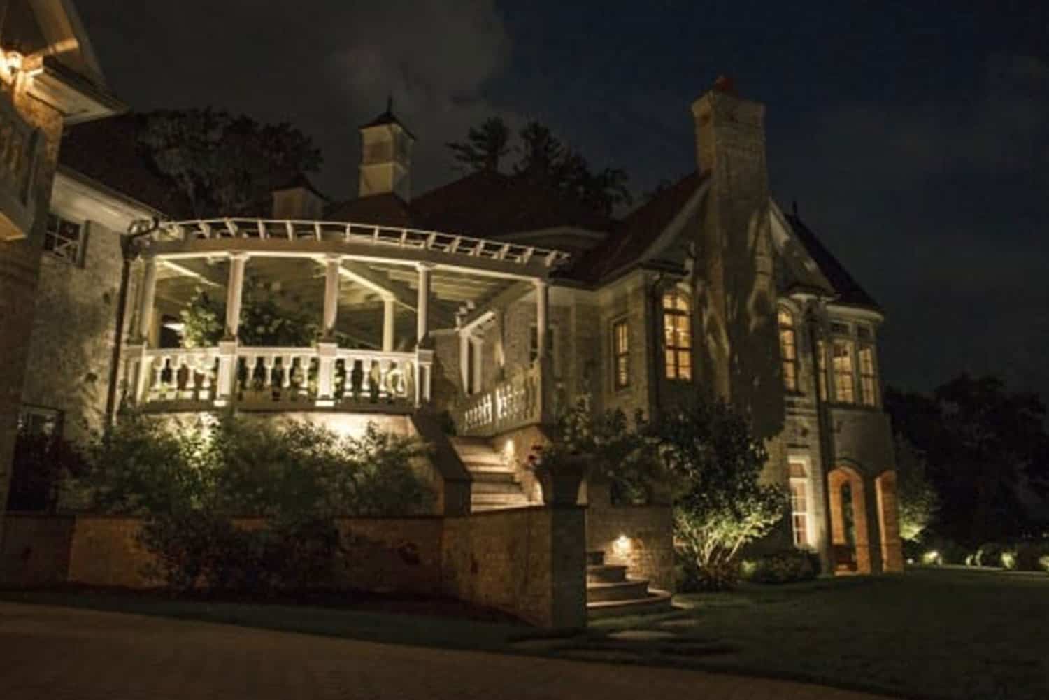 Outdoor Lighting Installation